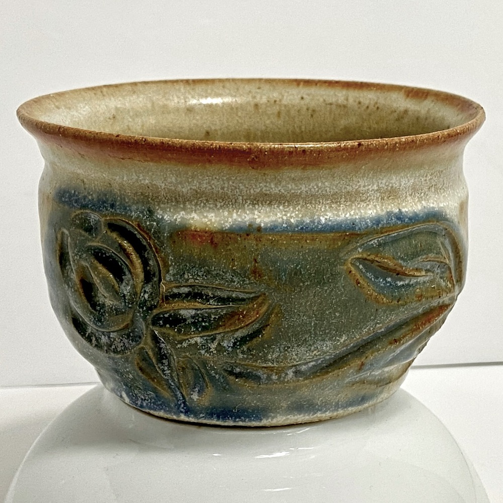 Vintage Rustic Beige Studio Art Pottery Handcarved Blue Flower Patterned Bowl
